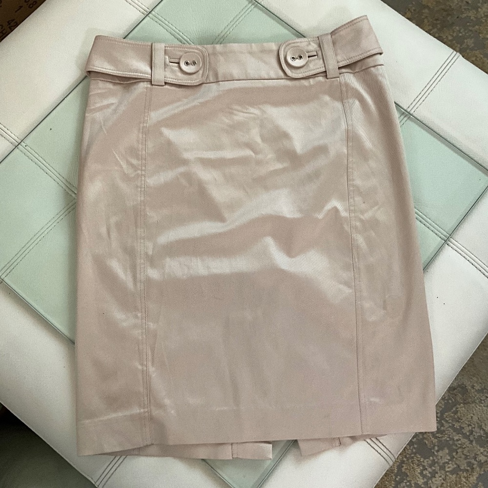 BEBE SEXY BELTED PENCIL SKIRT JEWEL  TONE OATMEAL COLOR  ♥️♥️